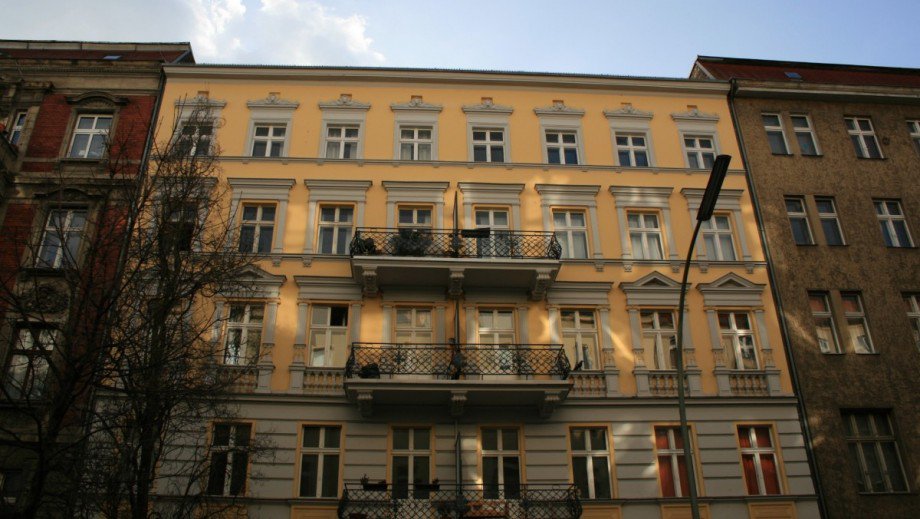Vis-a-vis.JPG Etagenwohnung Berlin Moabit