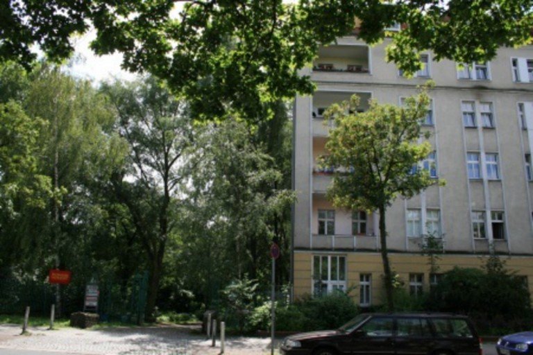 Altbau Berlin Mitte Etagenwohnung K�nstlerquartier - am Kulturwerk der ehemaligen Tresorfabrik! 2-Zimmer-Altbauwohnung dicht Pankeufer