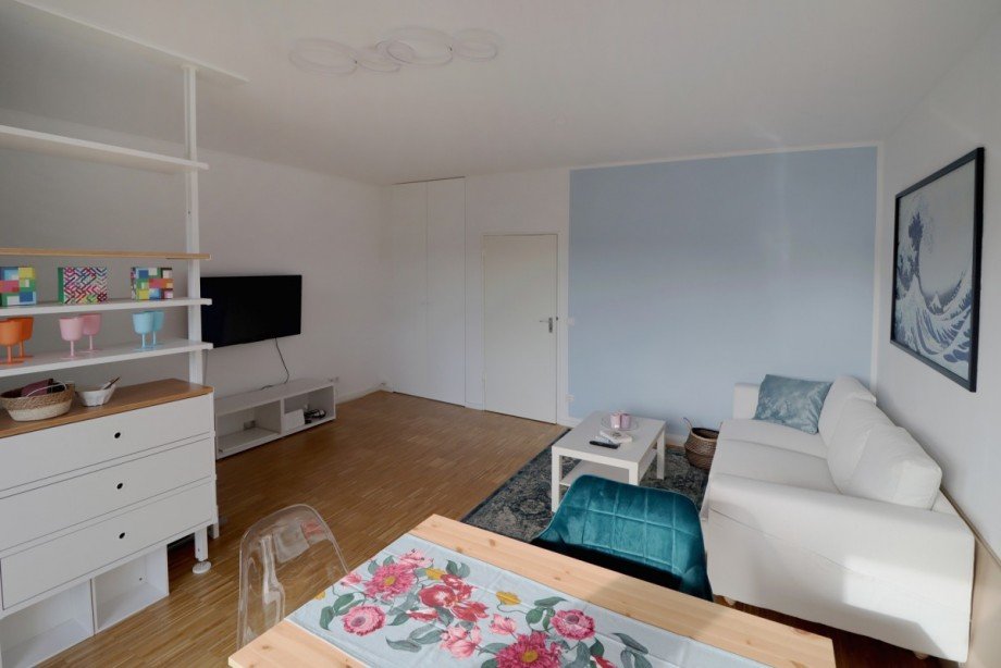 Wohnzimmer Etagenwohnung Berlin Mitte