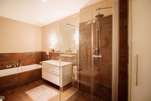 Dusche & Wanne Wohngenuss im Kollwitzviertel - exklusives Gro�stadtdomizil mit hochwertiger Ausstattung !