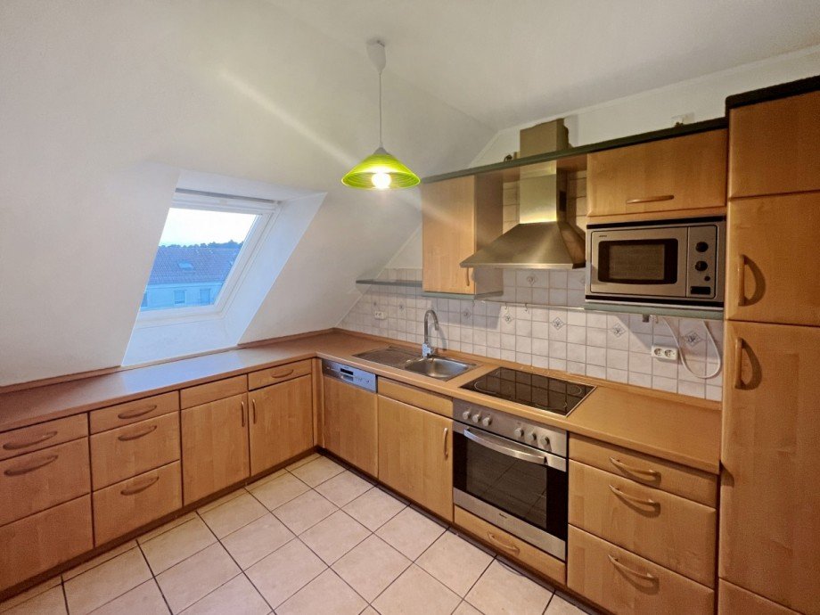 Einbauk�che Dachgeschosswohnung Rangsdorf