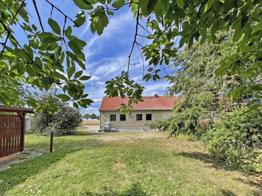 Gartenansicht Doppelhaush�lfte Gro� Kelle