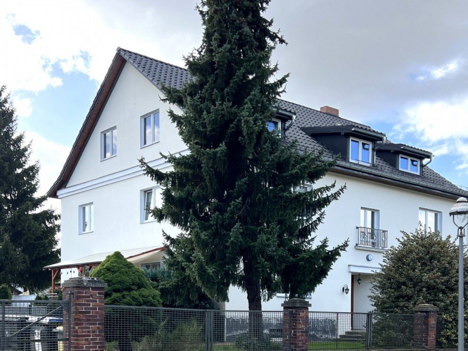 Stra�enansicht Mehrfamilienhaus Berlin