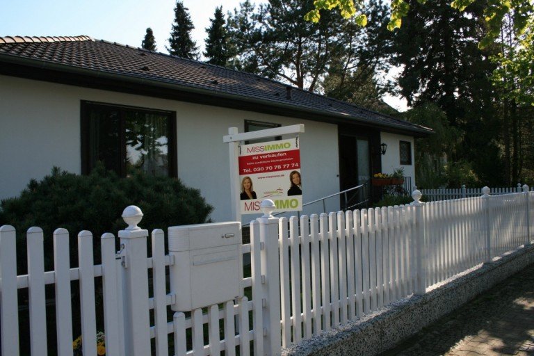 Doerfelweg.jpg Berlin Lichtenrade Einfamilienhaus Barrierefreies Einfamilienhaus