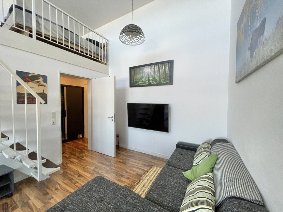 Blick zur Galerie / obere Wohnebene Etagenwohnung Sch�nefeld