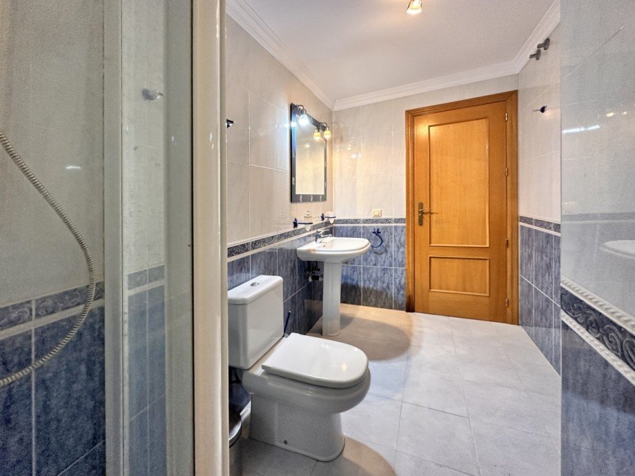 ...Duschbad Maisonettewohnung Calpe
