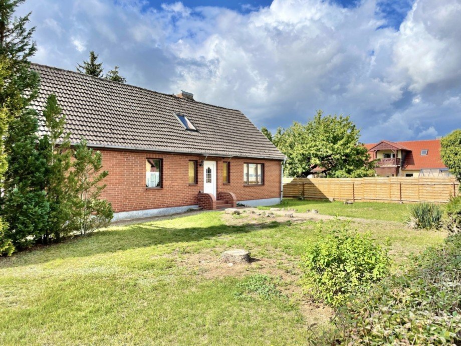 Hausansicht Stra�e 1 Einfamilienhaus Gro� Pankow