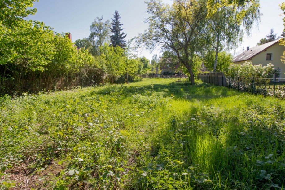 Ansicht Richtung Stra�e Wohngrundst�ck Falkensee