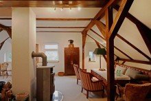 Sofaecke mit Kaminofen L�ndlich-gro�z�gig-famili�r  **Romantisches Bauernhaus in Alleinlage mit Nebengelass**