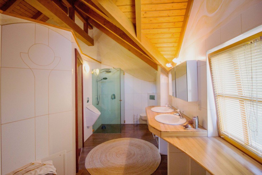 Bad-Ansicht 1 Einfamilienhaus Berlin Lankwitz