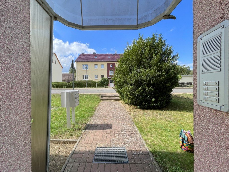Hauseingang Etagenwohnung Ankershagen / Bocksee