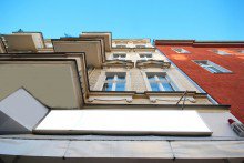 Geb�udeansicht Detail Attraktive Ladenfl�che mit Altbauflair - in Sichtweite der ***Schlo�stra�e***