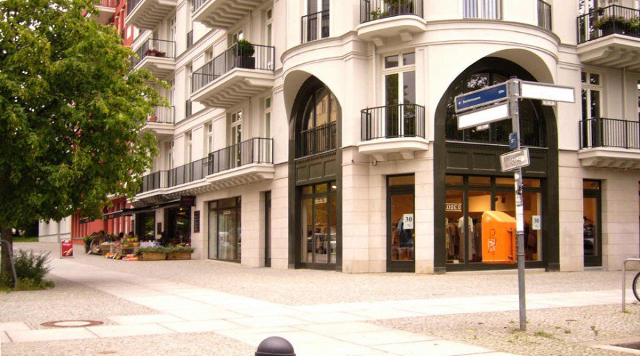 Eckensemble im Kollwitzkiez Etagenwohnung Berlin