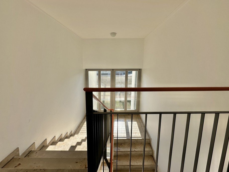 Treppenhaus Etagenwohnung Sch�nefeld
