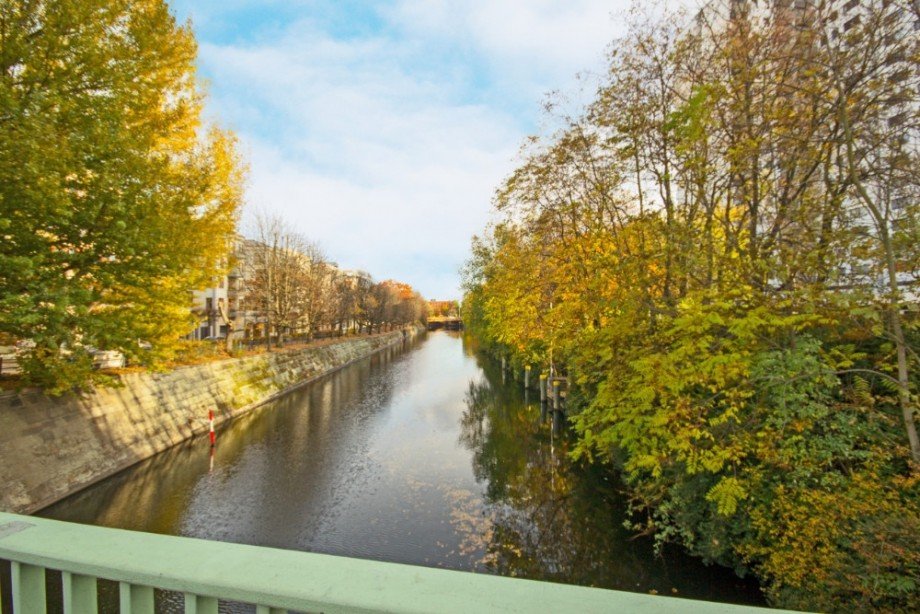 nur wenige Schritte vom Landwehrkanal entfernt Etagenwohnung Berlin