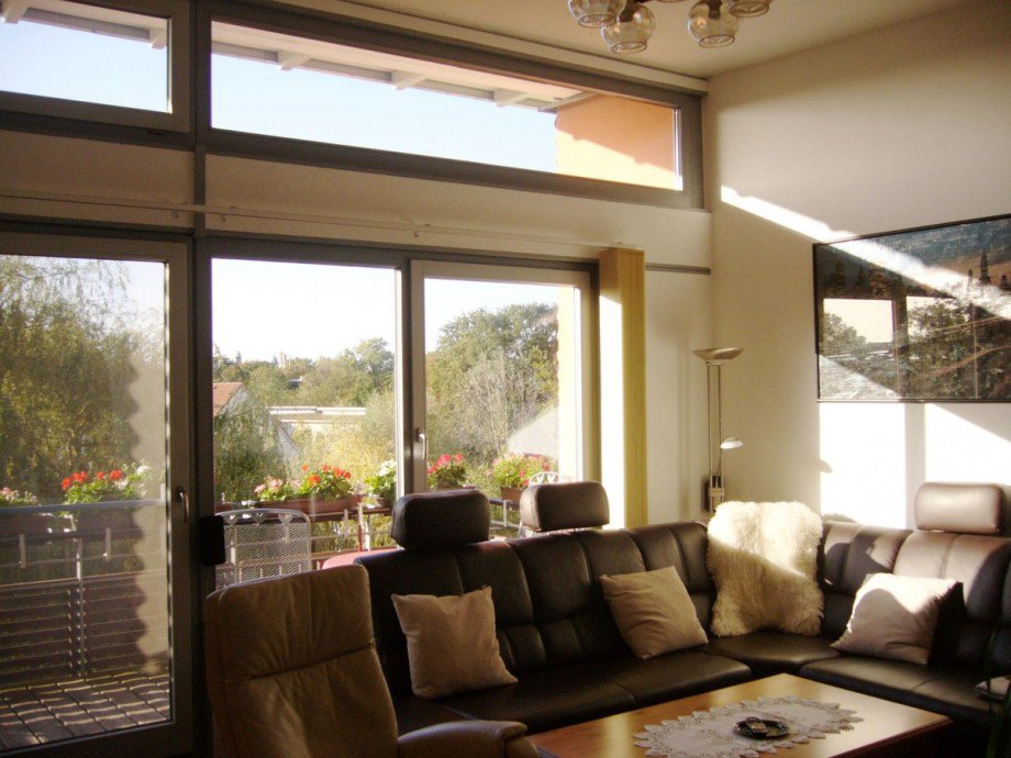 Wohnbereich.jpg Dachgeschosswohnung Berlin Niedersch�nhausen