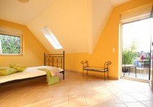 Obergeschoss Schlafzimmer 1 RESERVIERT ! Sch�ner Wohnen im modernen Landhaus **Provisionsfrei**