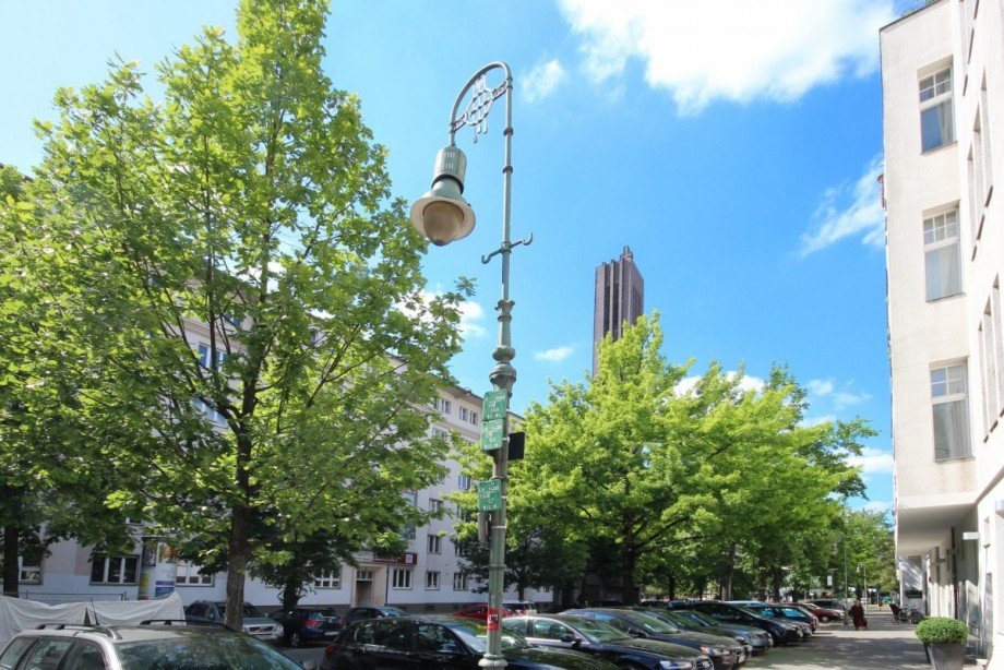 Stra�enansicht Erdgeschosswohnung Berlin