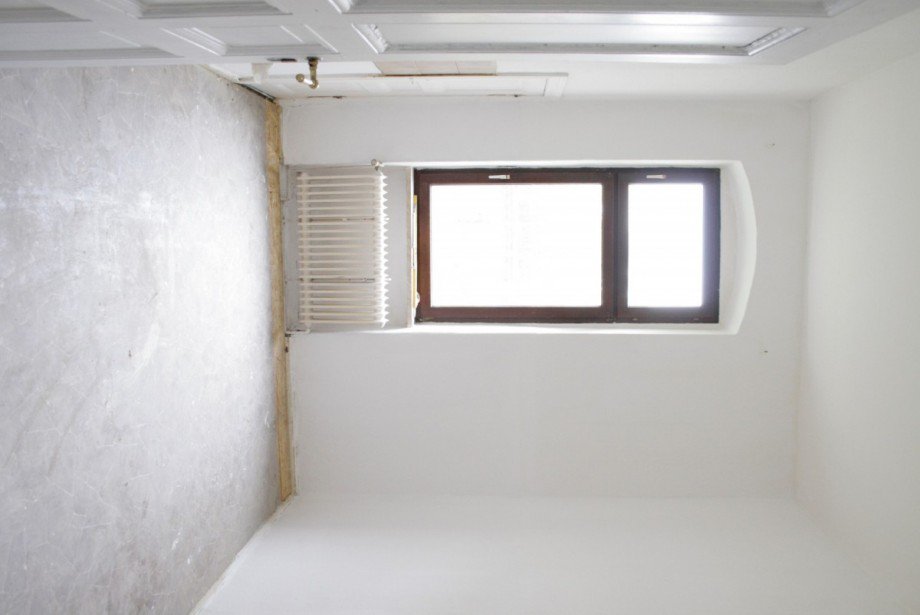 Zi 1 zum Innenhof .JPG Erdgeschosswohnung Berlin Mitte