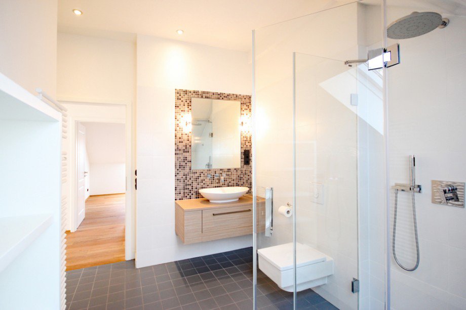 2. Duschbad im OG Einfamilienhaus Potsdam