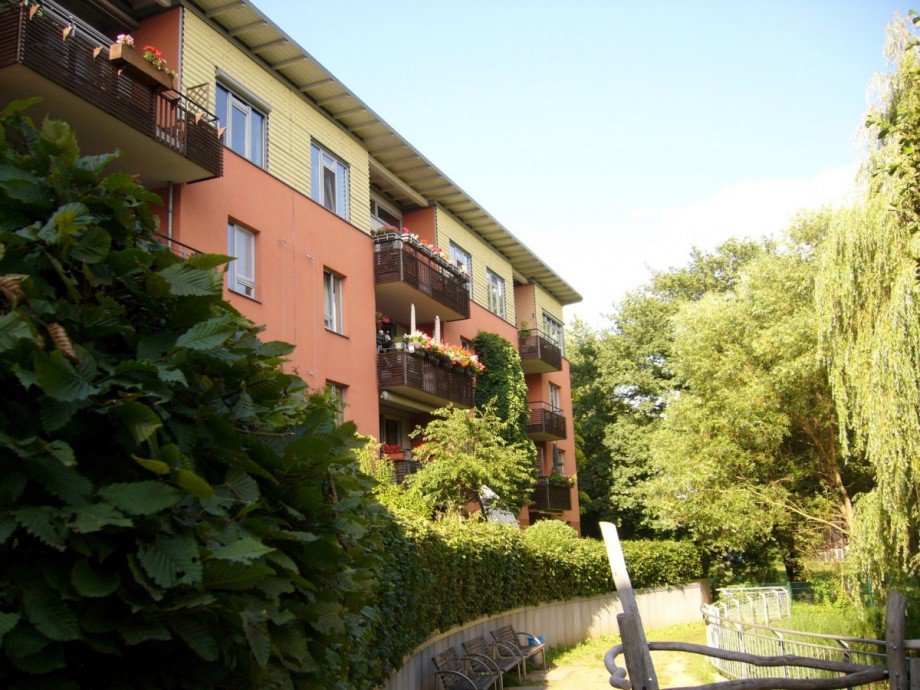 Hausansicht.jpg Dachgeschosswohnung Berlin Niedersch�nhausen