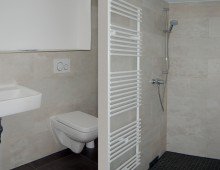 Collage Bad Viel Platz auf 2 Etagen f�r die gro�e Familie im 2-Familienhaus **teilgewerbliche Nutzung m�glich**