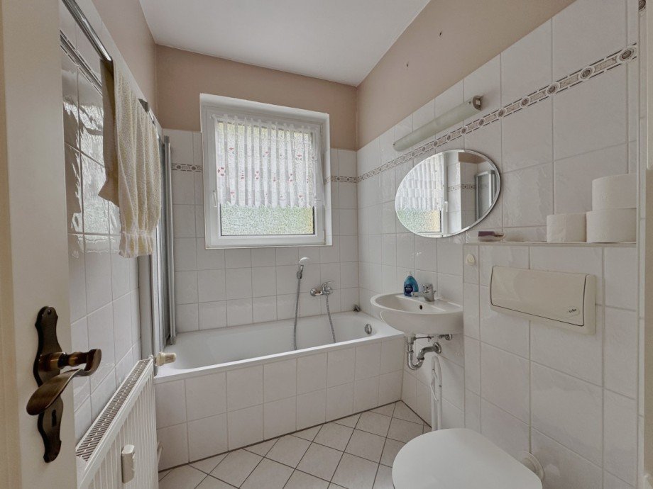 Wannenbad Etagenwohnung Berlin / Marienfelde