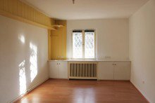 WE Gartengeschoss: Schlafzimmer IM ALLEINAUFTRAG ! Ehemalige Fabrikantenvilla mit 4 Wohneinheiten - voll vermietet - !