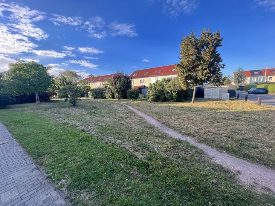 Gr�nanlage Dachgeschosswohnung Rangsdorf