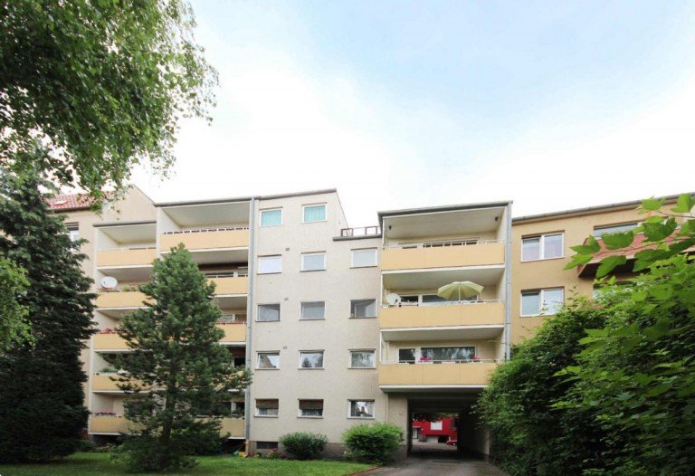 Begehrte Wohnlage Berlin Schmargendorf Etagenwohnung **Handwerkerobjekt** Eine sichere Investition mit gr�nen Aussichten in Schmargendorf