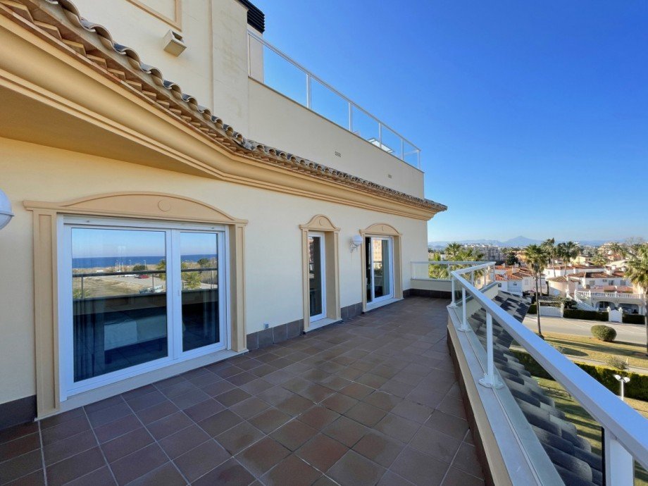 Mehr Blick mit Meerblick Penthousewohnung Oliva