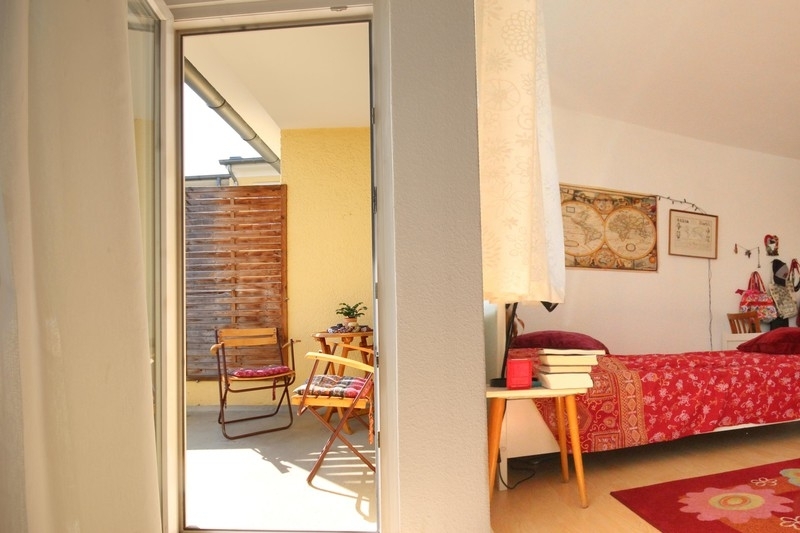 Sicht vom Zimmer zum Balkon Etagenwohnung Berlin