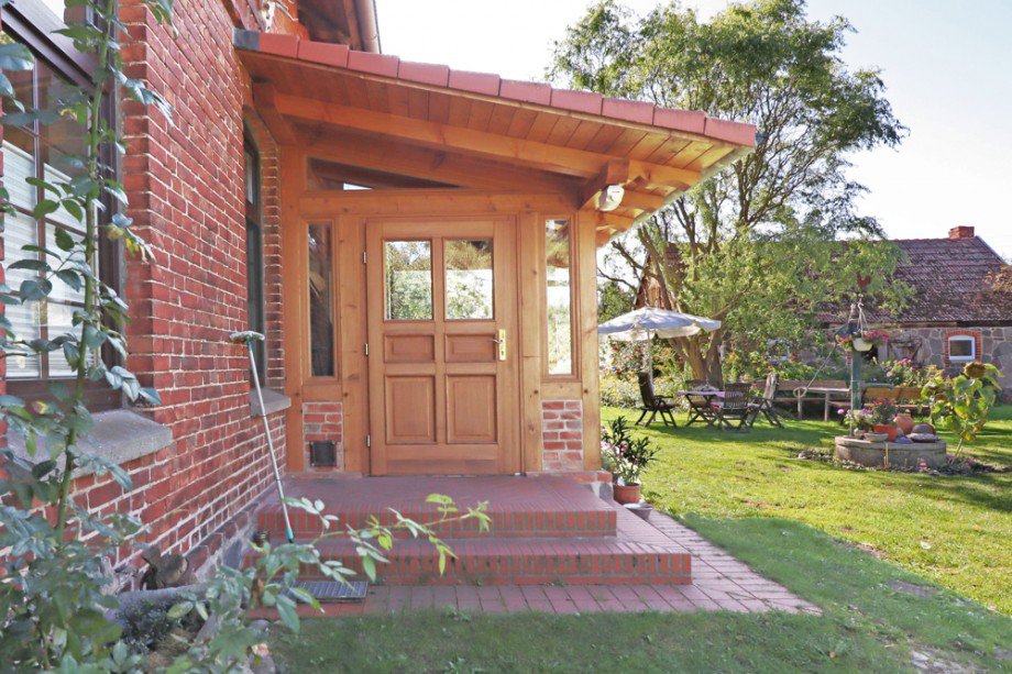 Hauseingang Garten Bauernhaus Vollrathsruhe / Hallalit
