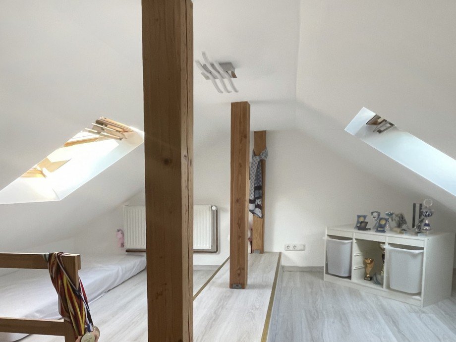 ausgebauter Spitzboden Dachgeschosswohnung Berlin