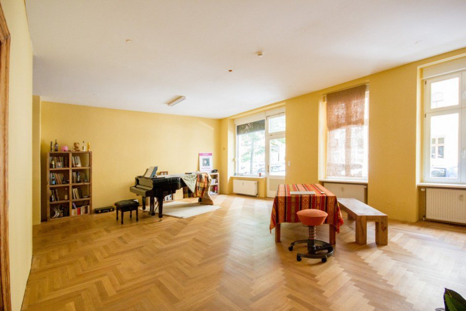 alle R�ume mit Parkett Etagenwohnung Berlin