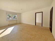Wohnzimmer Zwischen Dorfkern & Metropole ++ bezugsfreie 75 m� ++ perfekt f�r Flughafenpendler und Investoren!