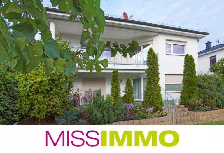 2-Familienhaus im begehrten Wohnquartier Mahlow Etagenwohnung Gro�z�gige Hausetage ** sonnig & ruhig ** im 2-Familienhaus. Ideal als Altersruhesitz im Gr�nen !