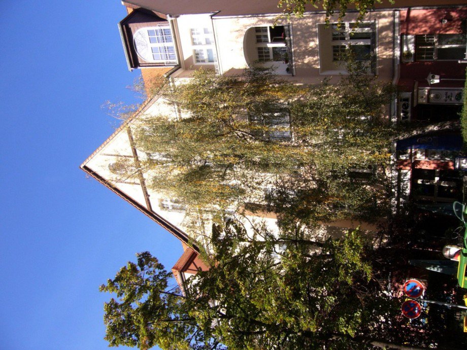 gepflegter Altbau.jpg Dachgeschosswohnung Berlin Steglitz