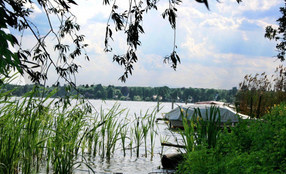 300 Meter vom See entfernt ! Villa Berlin K�penick