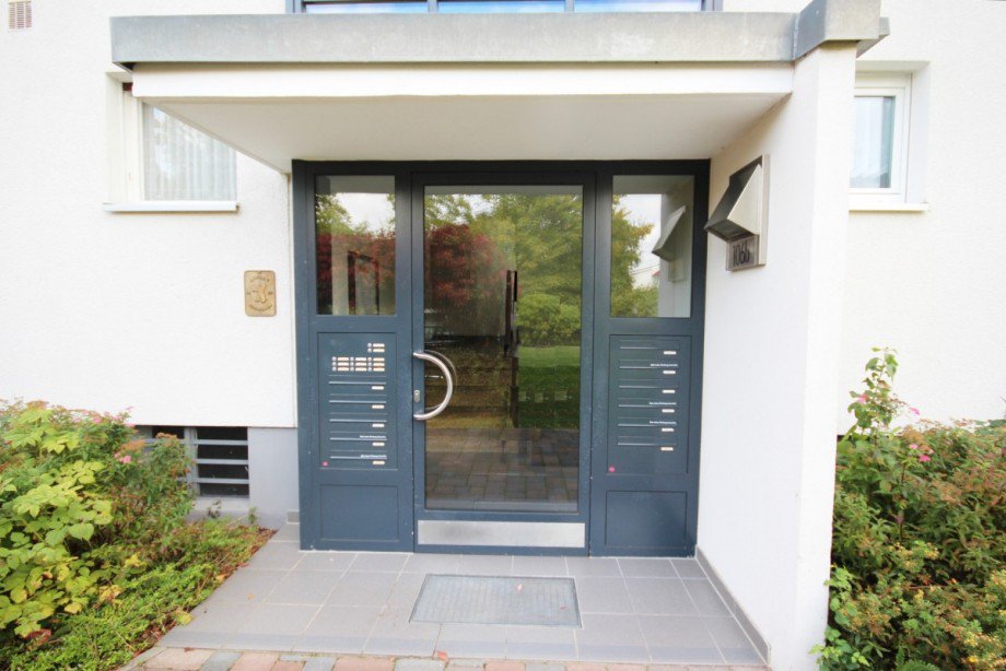 Hauseingang Etagenwohnung Berlin Lichterfelde