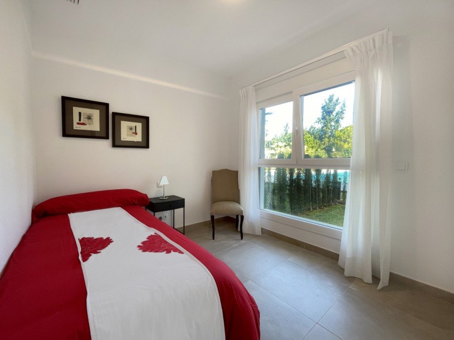 Schlafzimmer 2 Erdgeschosswohnung Oliva