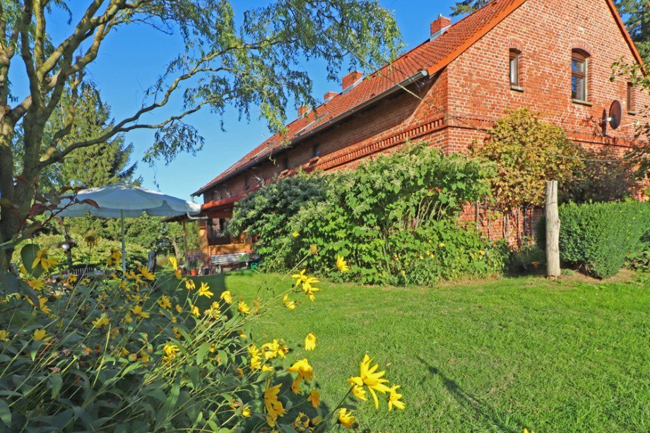 Au�enansicht Bauernhaus Vollrathsruhe / Hallalit