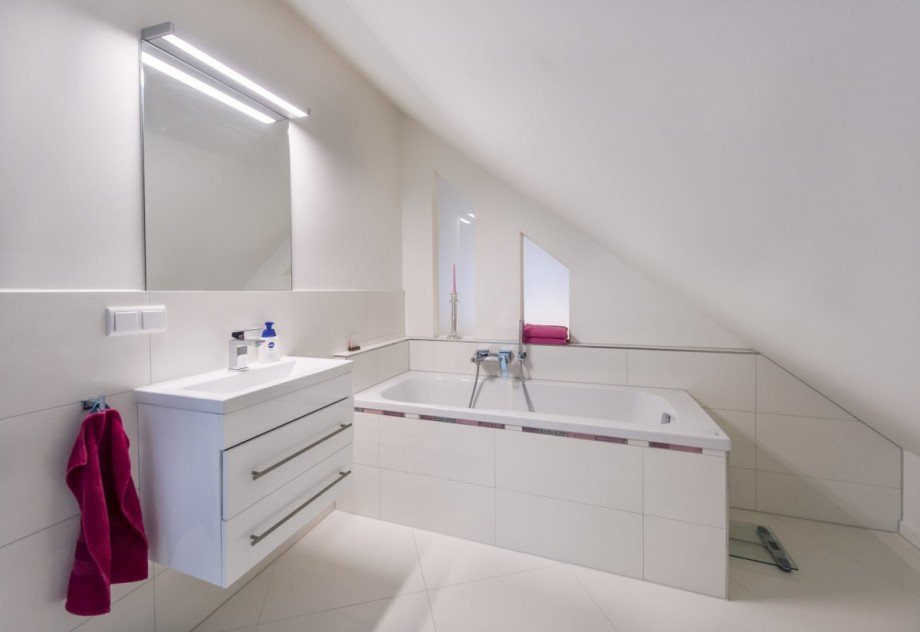 Bad-enSuite Etagenwohnung Sch�nefeld