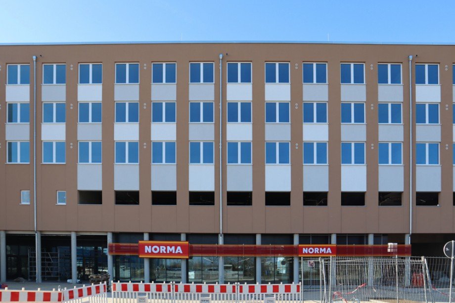 Neubau Einkaufscenter - 600 Meter B�rofl�che Sch�nefeld b. Berlin