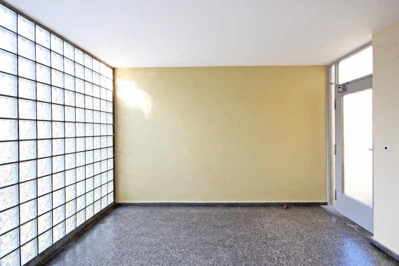 Der Treppenaufgang Etagenwohnung Berlin