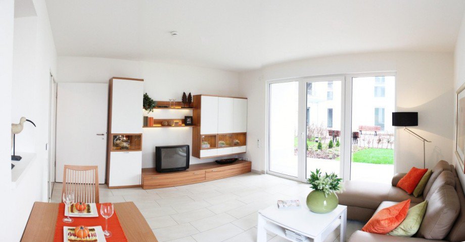 Wohnzi. Musterwohnung Etagenwohnung Berlin Wittenau