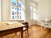 sch�ner Dielenfu�boden ... M�blierte Altbauwohnung in beliebter Kiezlage! 
** Hier k�nnen Sie sofort einziehen **