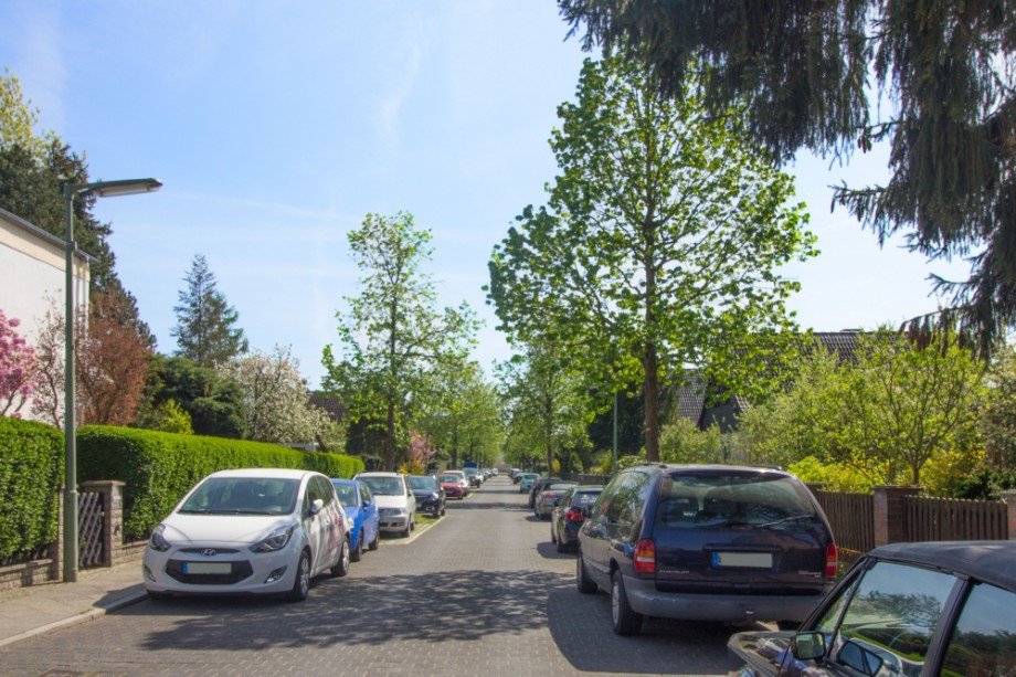 Wohnen in ruhiger Lage Dachgeschosswohnung Berlin