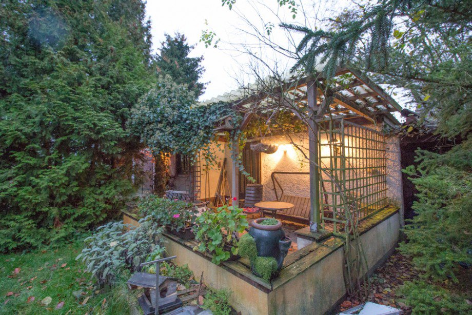 Nebengelass Einfamilienhaus Sch�nefeld