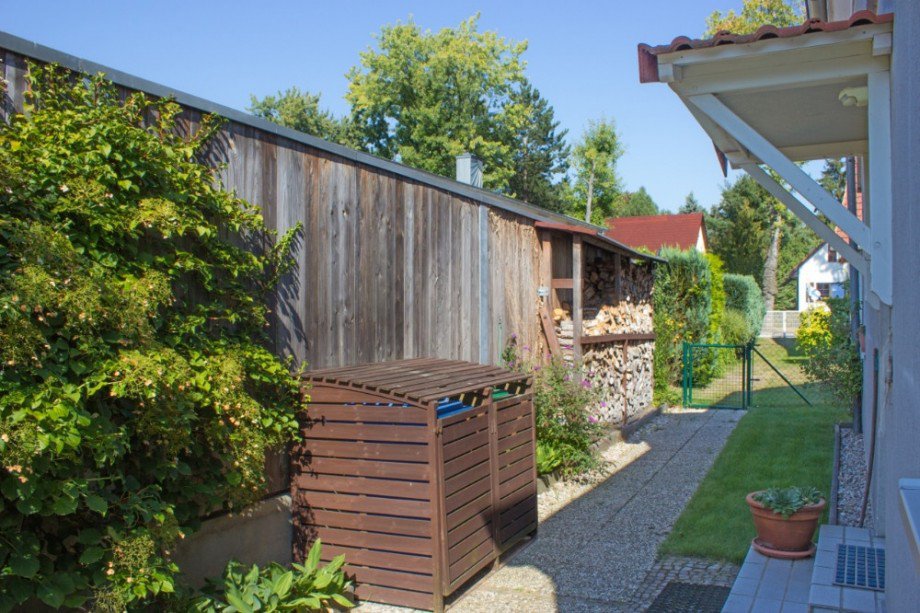 Blick Richtung Stra�e & vorderer Eingang Einfamilienhaus Blankenfelde-Mahlow